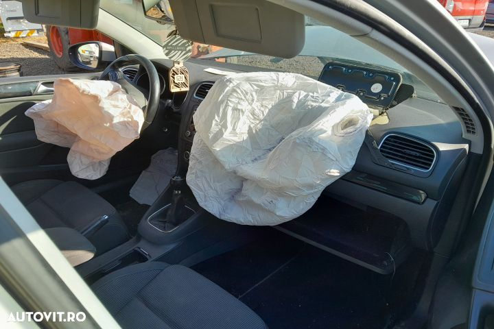 Galerie admisie 03F145749C 03C129711AD 038906051B 1.4 TSI Volkswagen - 11