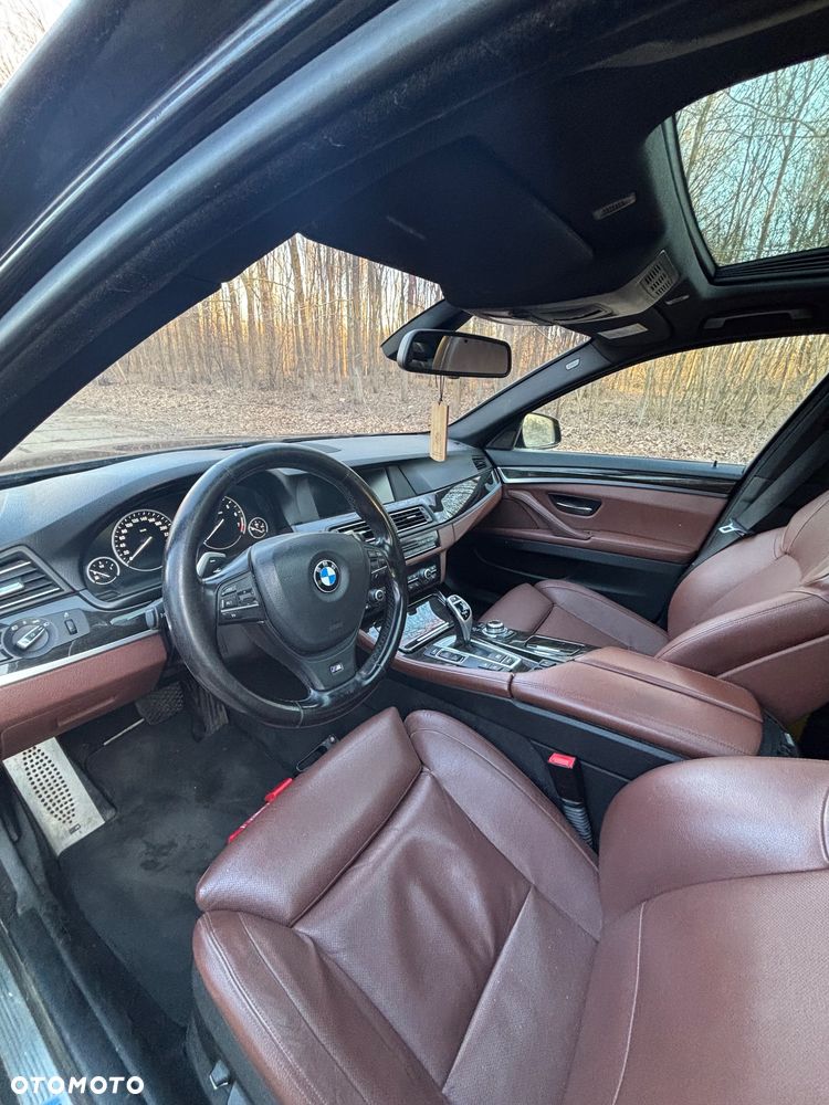 BMW Seria 5 535i xDrive - 18
