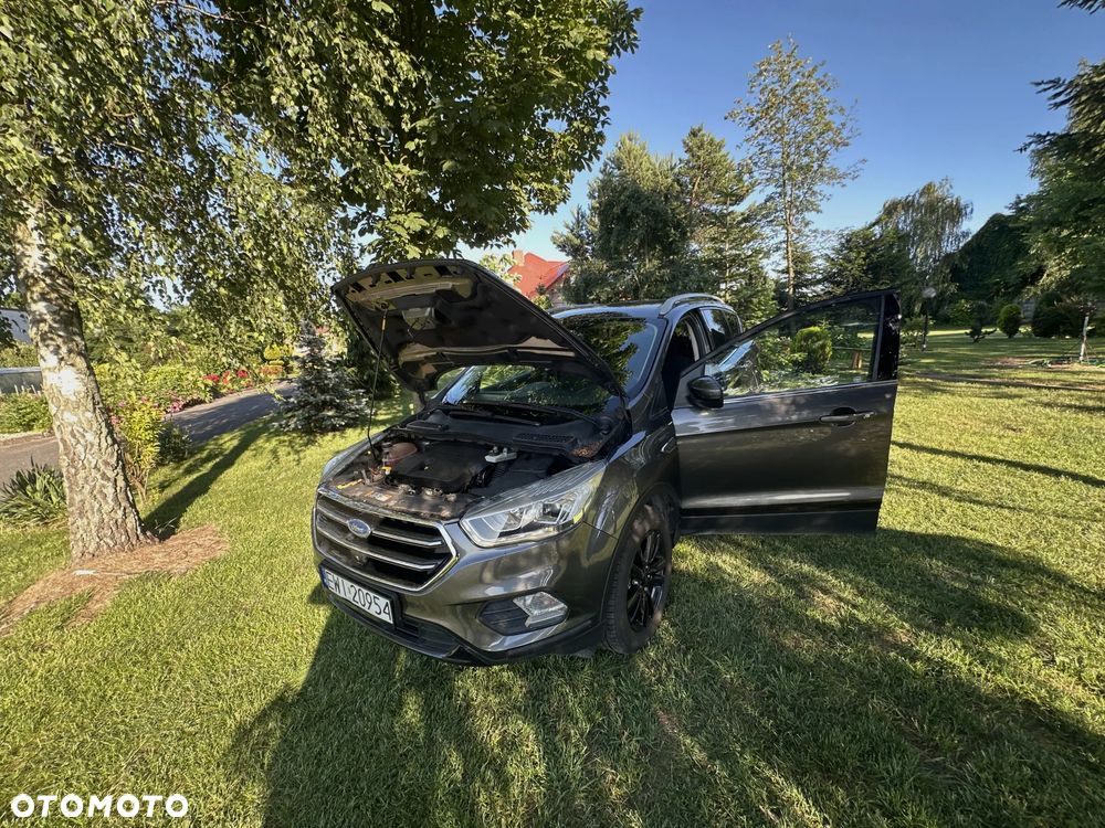 Ford Kuga 2.0 TDCi 2x4 Titanium - 31