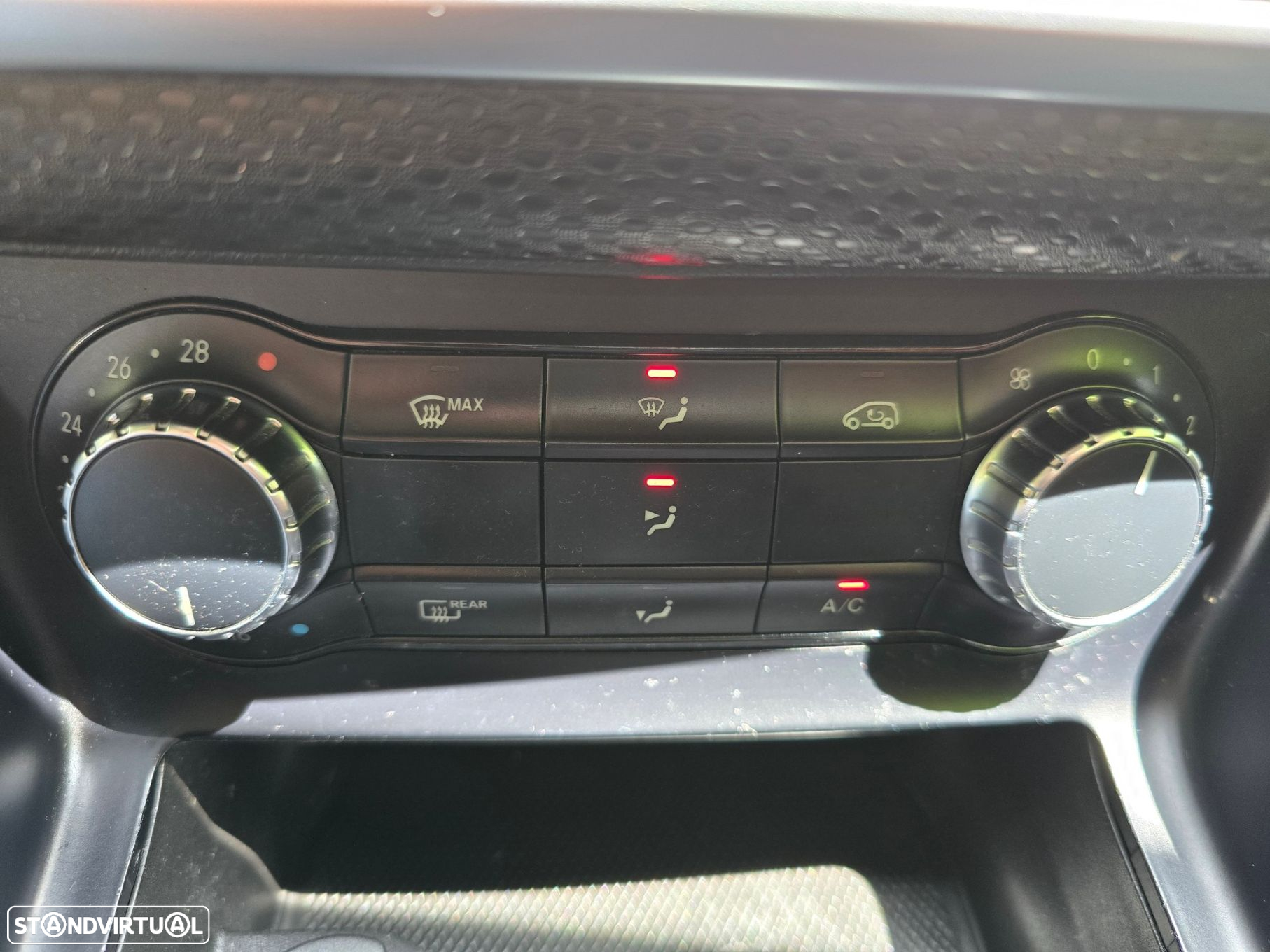 Mercedes-Benz A 180 CDi BlueEfficiency - 14