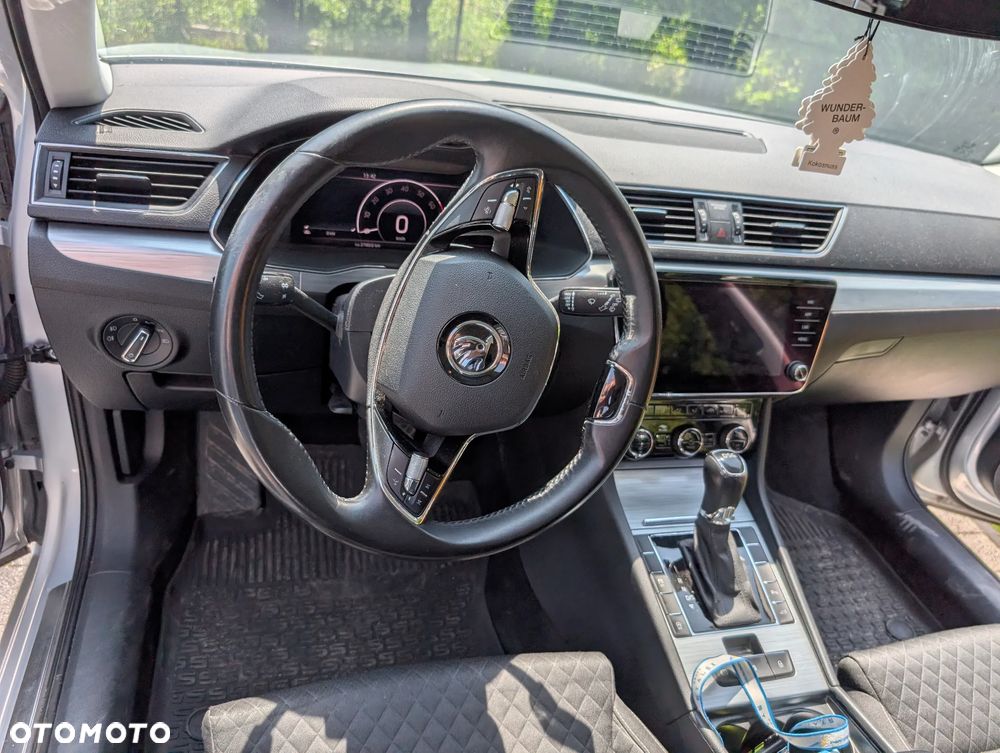 Skoda Superb 2.0 TSI Active DSG - 17