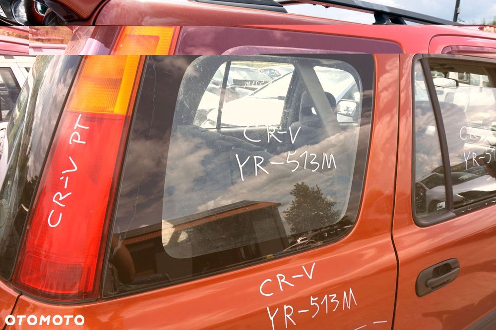 SZYBA KAROSERYJNA TYLNA PRAWA BOCZNA CRV CR-V I 73511-S10-013 HONDA 1995-2001 - 1