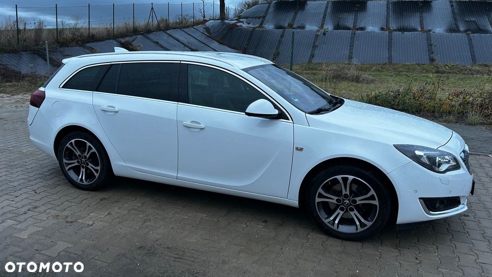 Opel Insignia - 11
