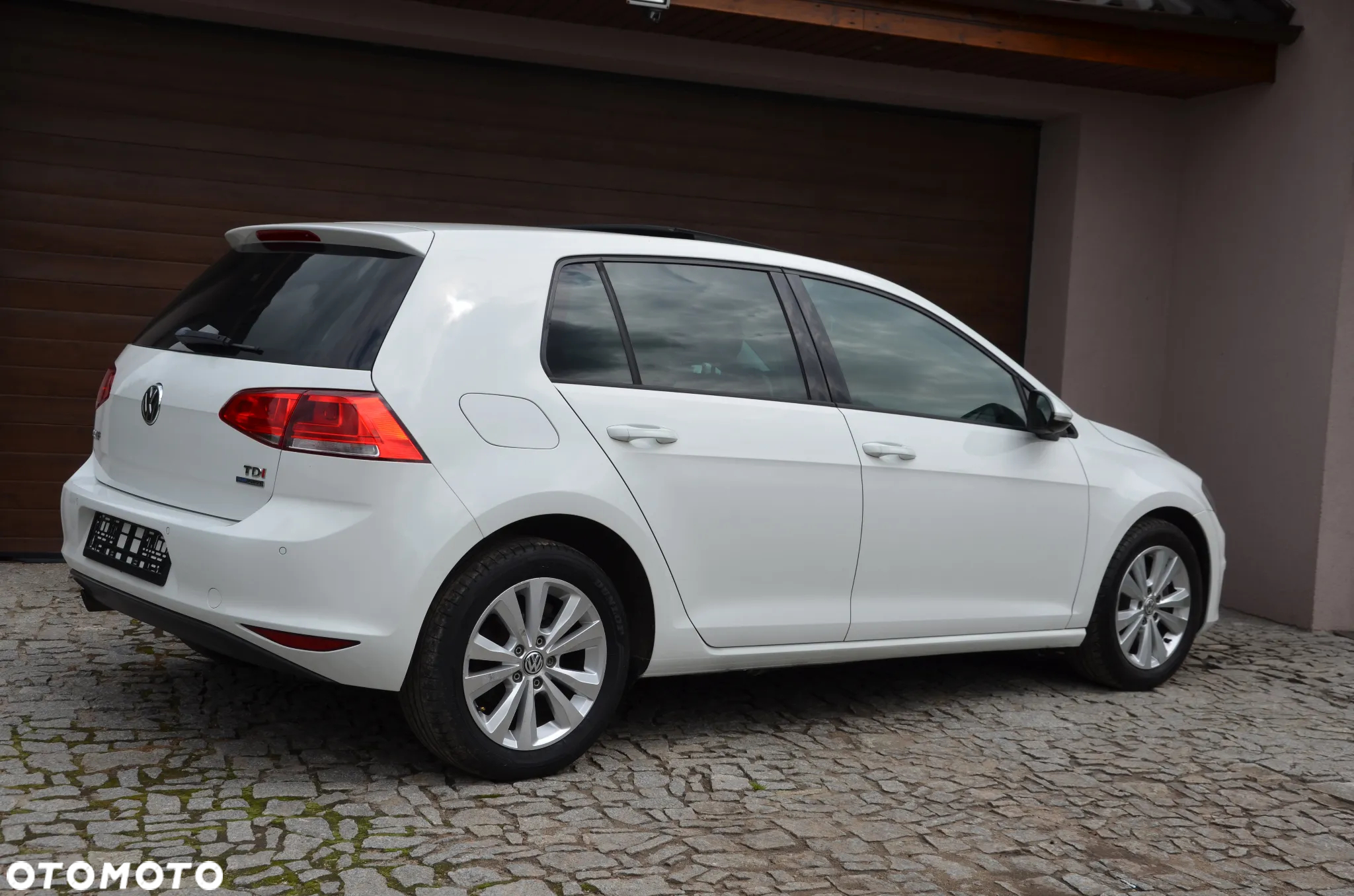 Volkswagen Golf 1.6 TDI BlueMotion Technology Comfortline - 9