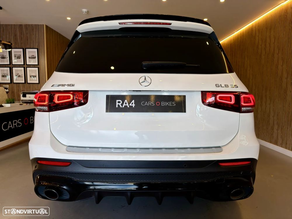 Mercedes-Benz GLB 35 AMG 4Matic - 23