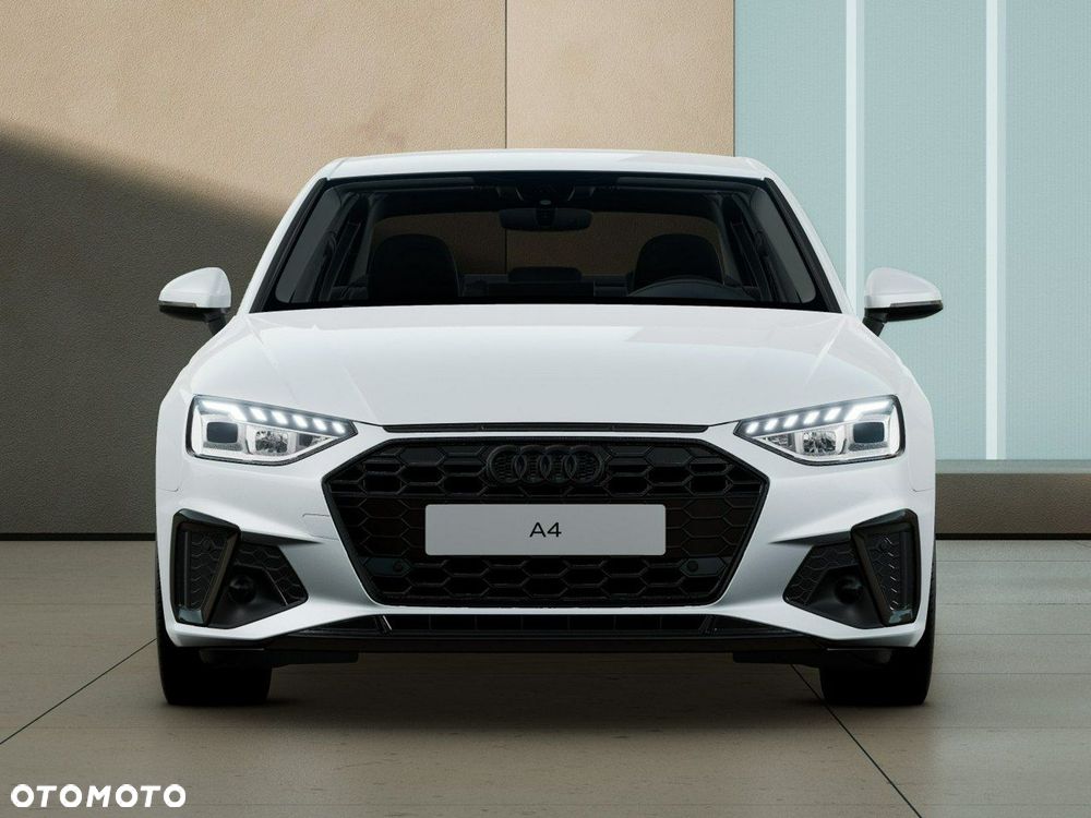 Audi A4 - 4
