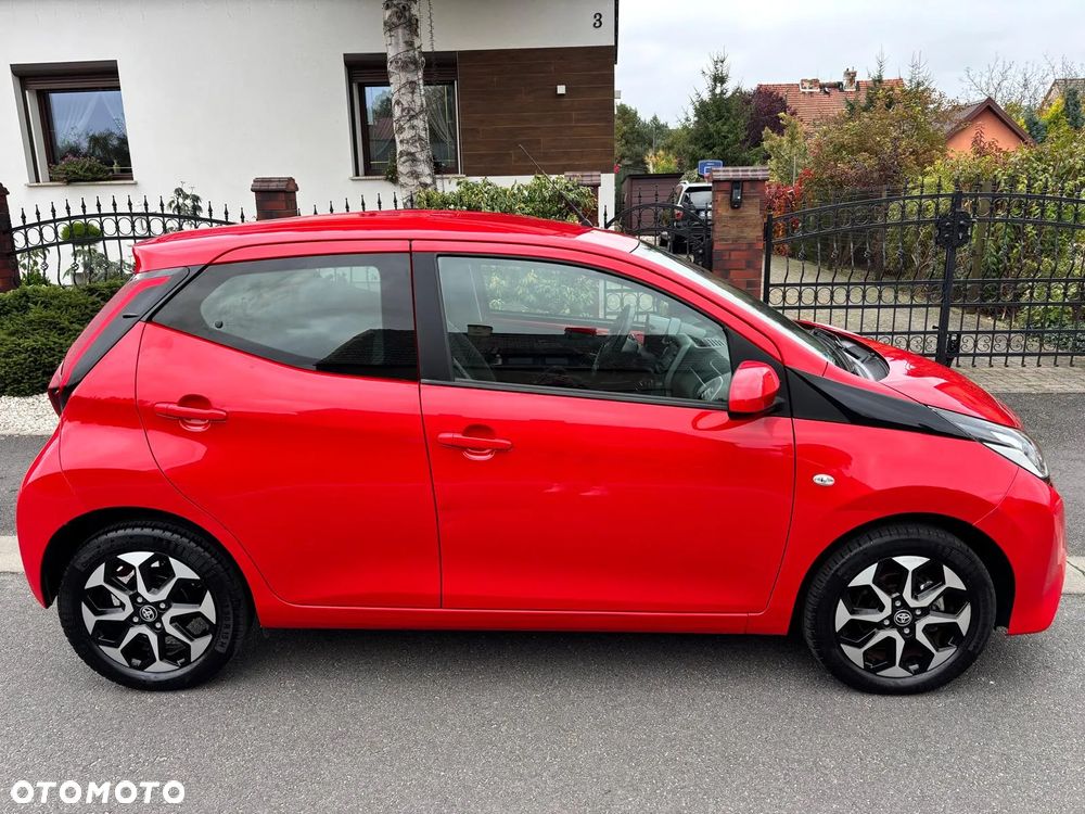 Toyota Aygo 1.0 VVT-i JBL Edition - 11