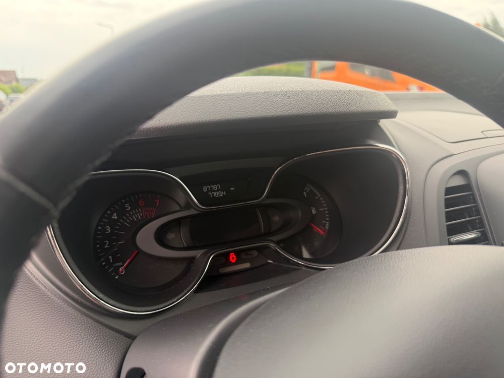 Renault Captur ENERGY TCe 120 Intens - 8