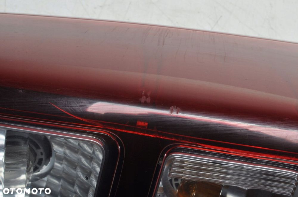 ISUZU D-MAX II LAMPA LEWA TYLNA LEWY TYŁ - 4