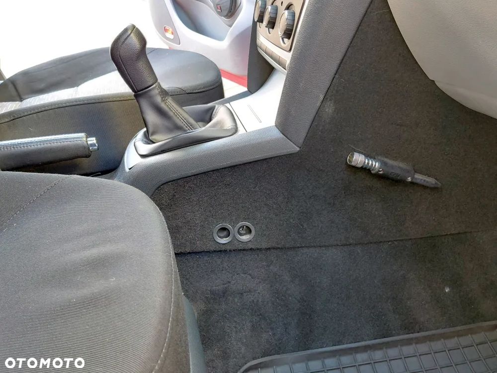 Skoda Octavia 1.8 TSI Ambiente - 8