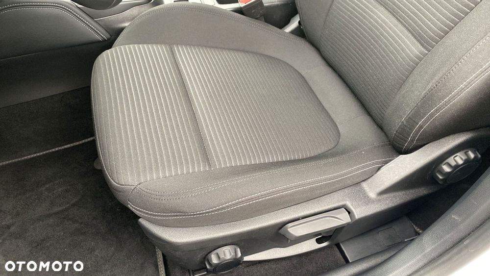 Ford Focus 1.0 EcoBoost mHEV Titanium X - 16