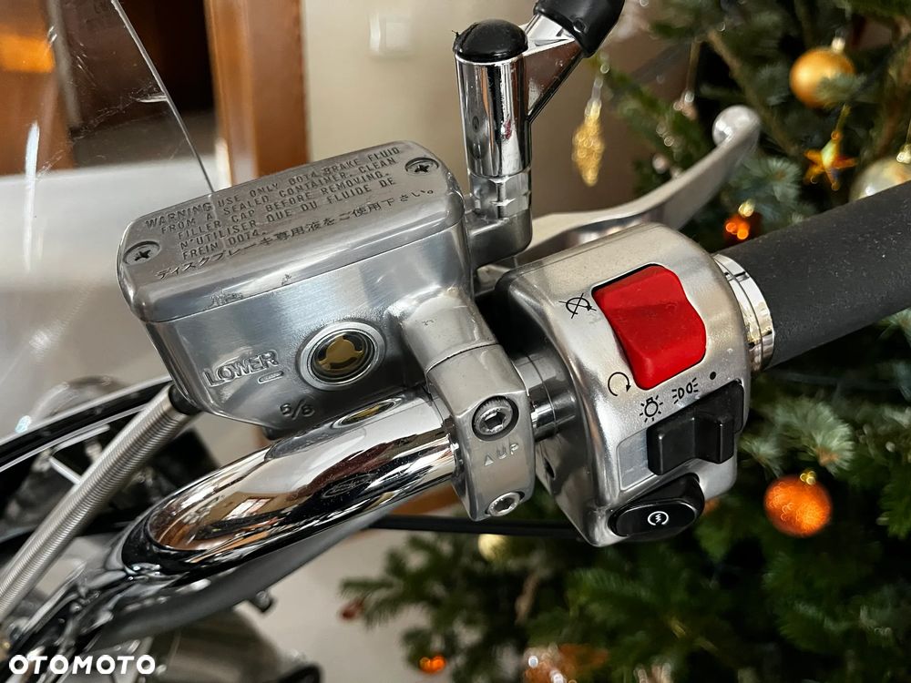 Yamaha Royal Star - 13