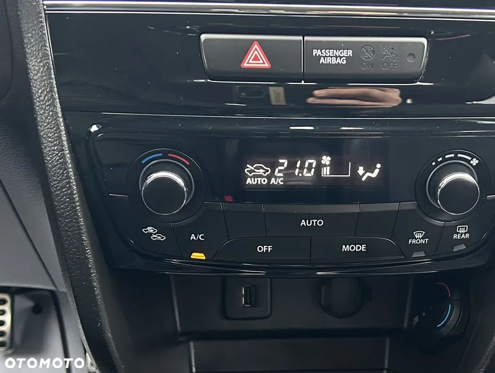 Suzuki Vitara 1.4 Boosterjet XLED 2WD - 27