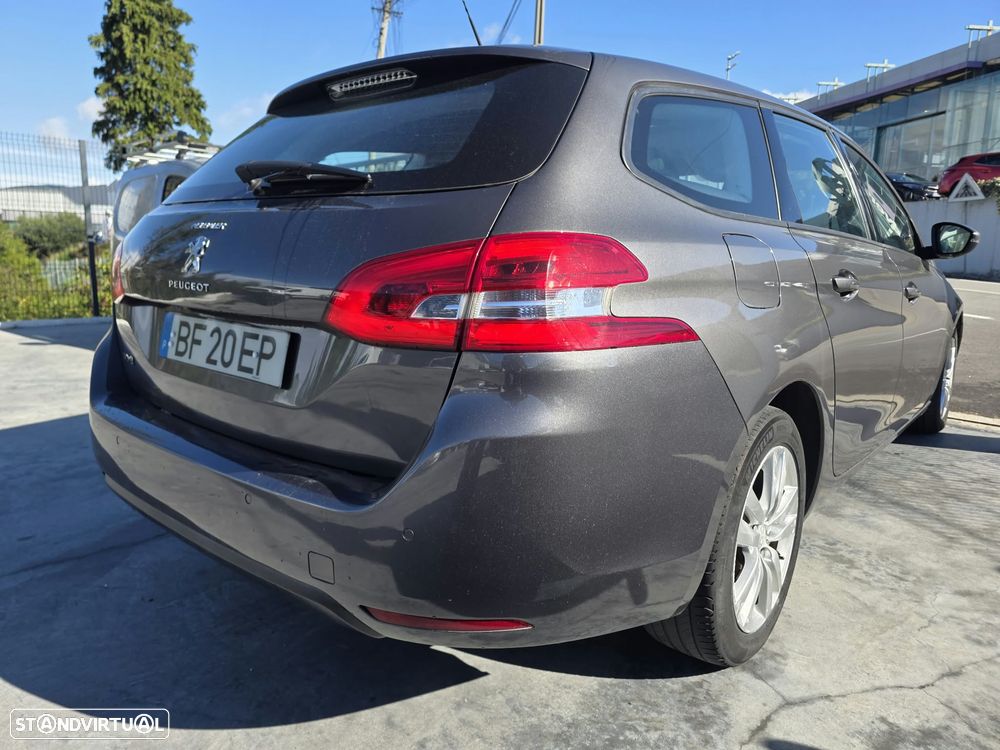 Peugeot 308 SW - 3