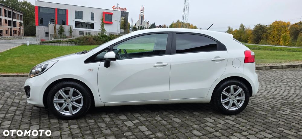Kia Rio 2014 photo 4