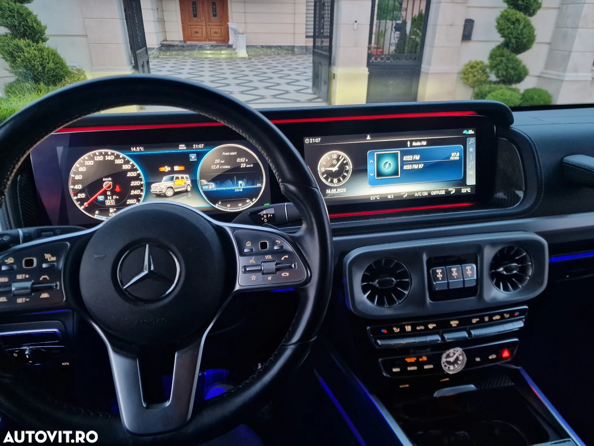 Mercedes-Benz G 350 d 9G-TRONIC AMG Line - 4