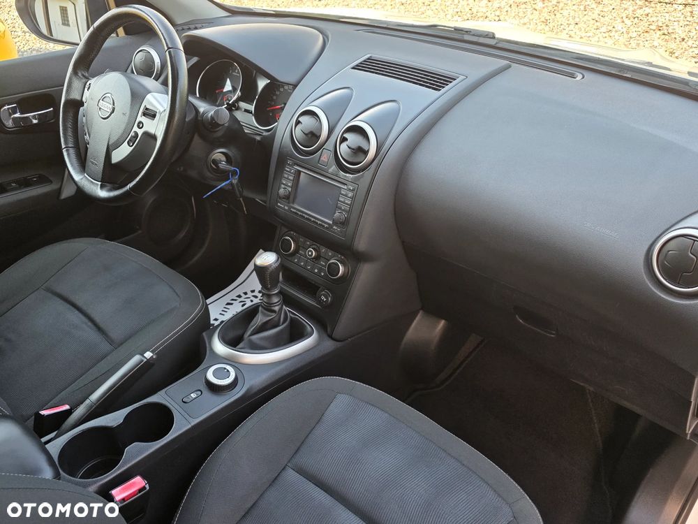 Nissan Qashqai 2.0 4x4 Tekna - 34
