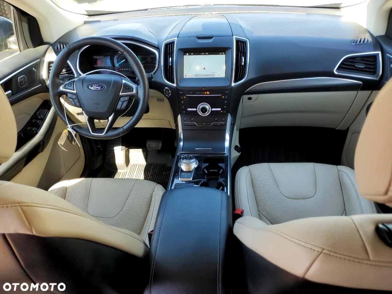 Ford Edge - 9