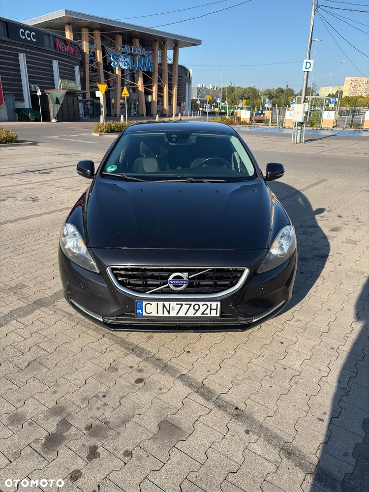 Volvo V40 2014 photo 2
