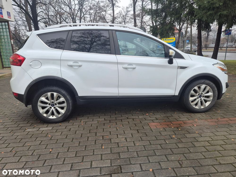 Ford Kuga 2.0 TDCi Titanium - 8