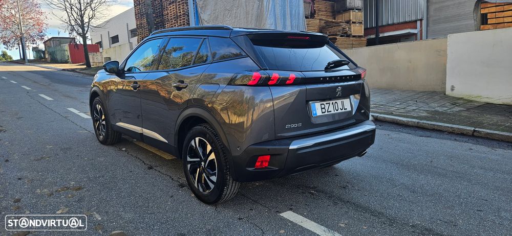 Peugeot 2008 1.5 BlueHDi GT EAT8 - 3