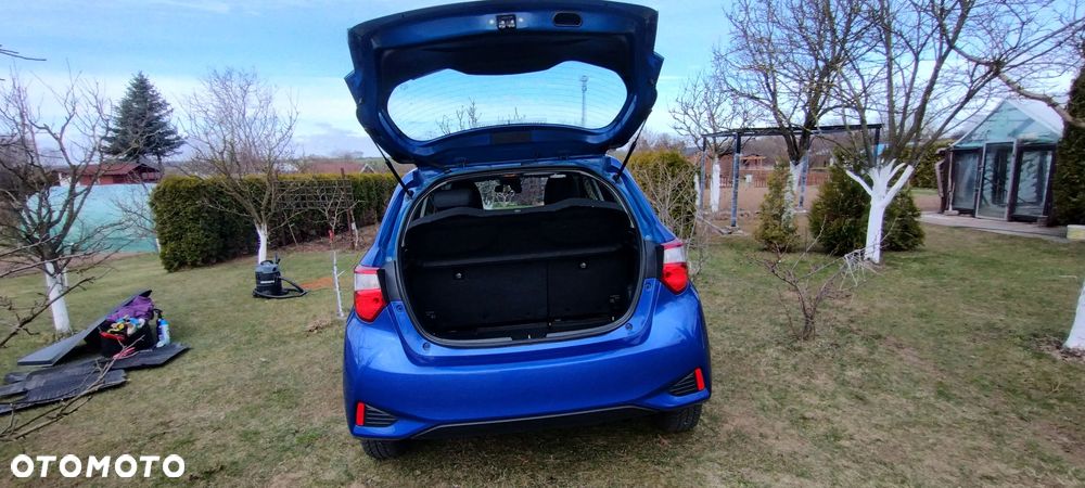 Toyota Yaris 1.5 Premium - 3