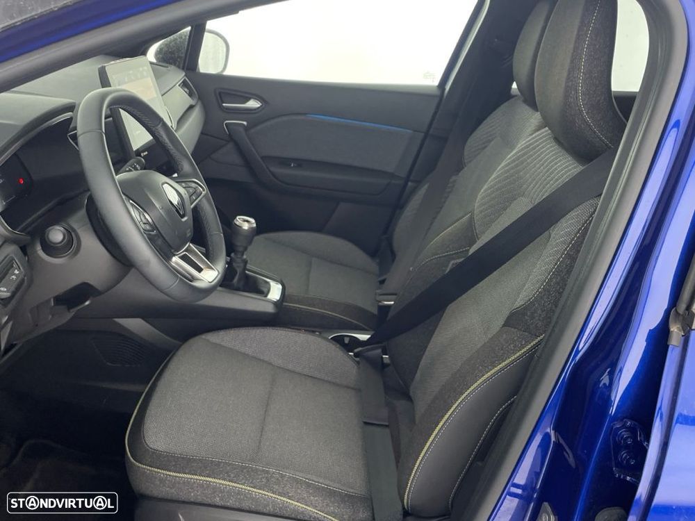 Renault Captur 1.0 TCe Techno Bi-Fuel - 11