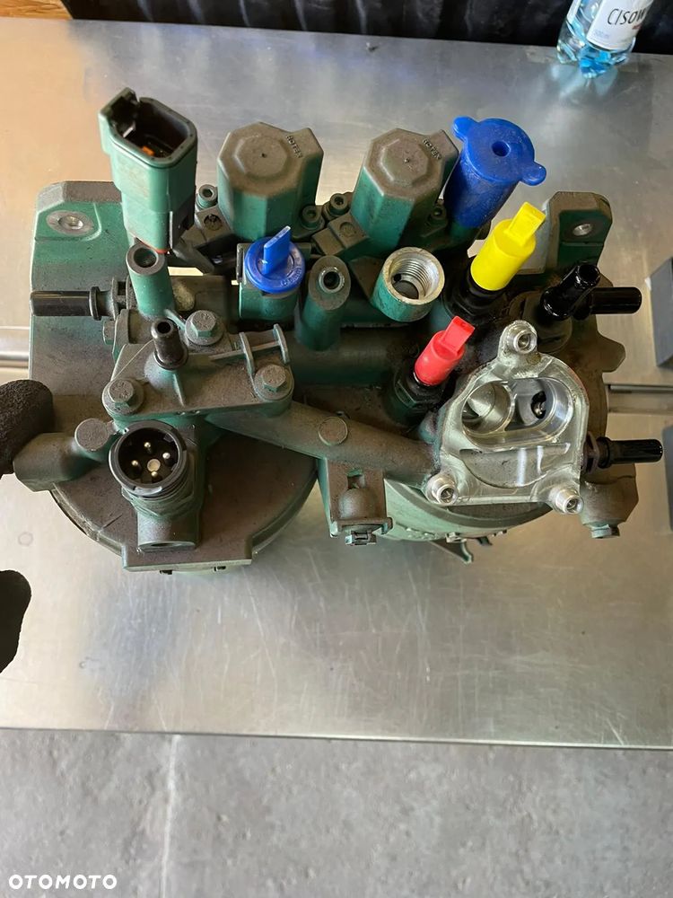 Podstawa Filtra Paliwa VOLVO FH5, FH4 P24137484 - 2