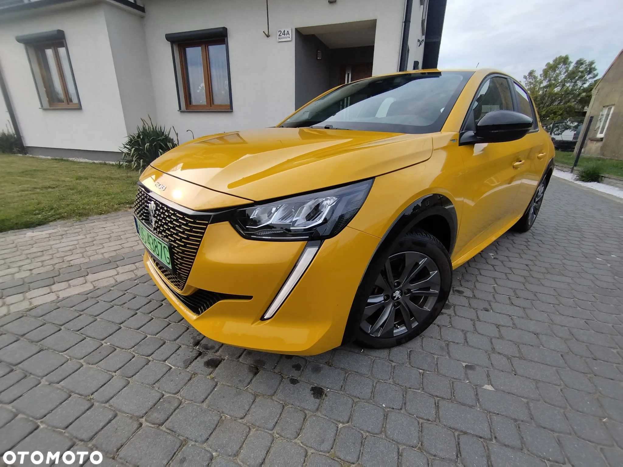 Peugeot 208 e-208 Active Pack - 8