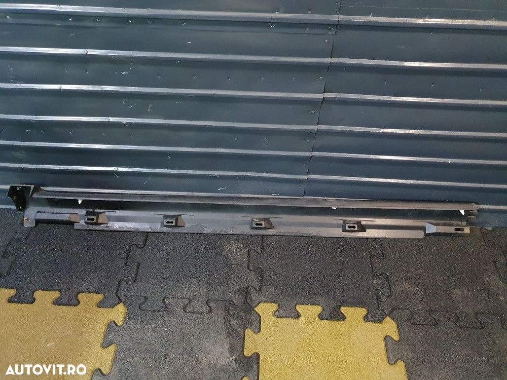 Ornament prag dreapta VOLKSWAGEN PASSAT Variant 3C5 2005 - 2011 2.0 TDI BMR, CBBB   3C0853856A - 1