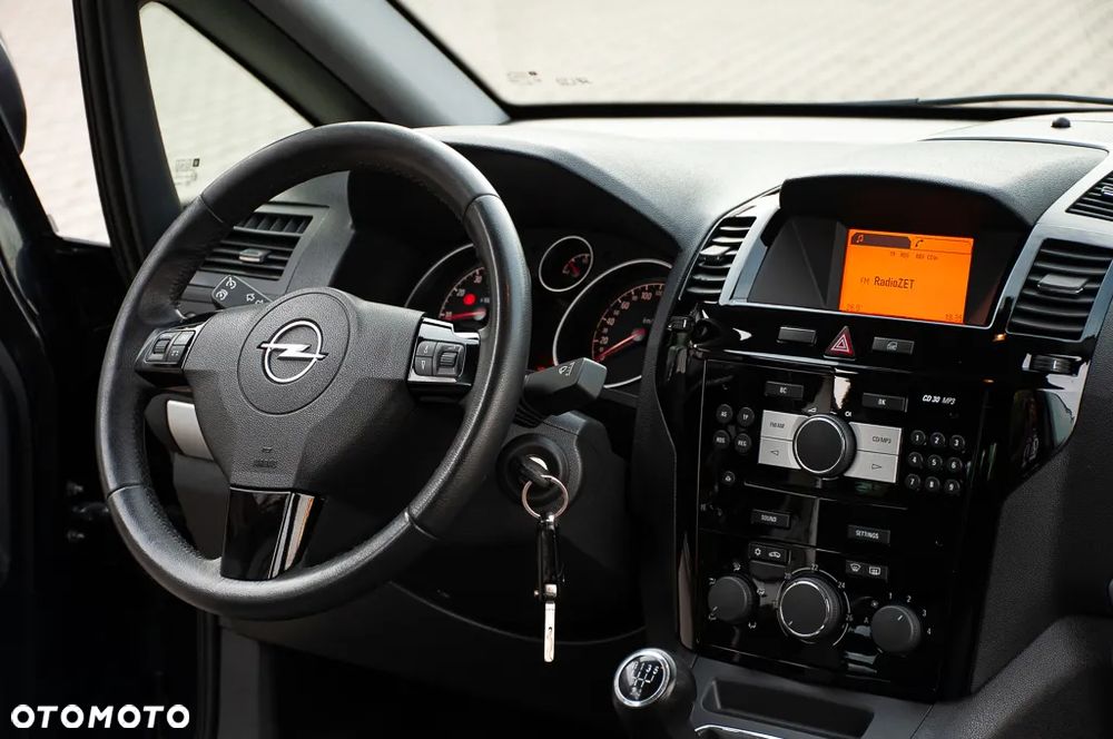 Opel Zafira 1.8 Active - 17