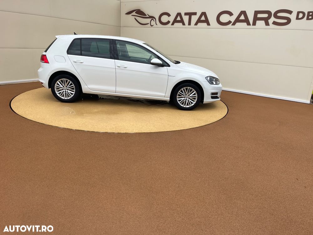 Volkswagen Golf 1.2 TSI BlueMotion Technology Cup - 20