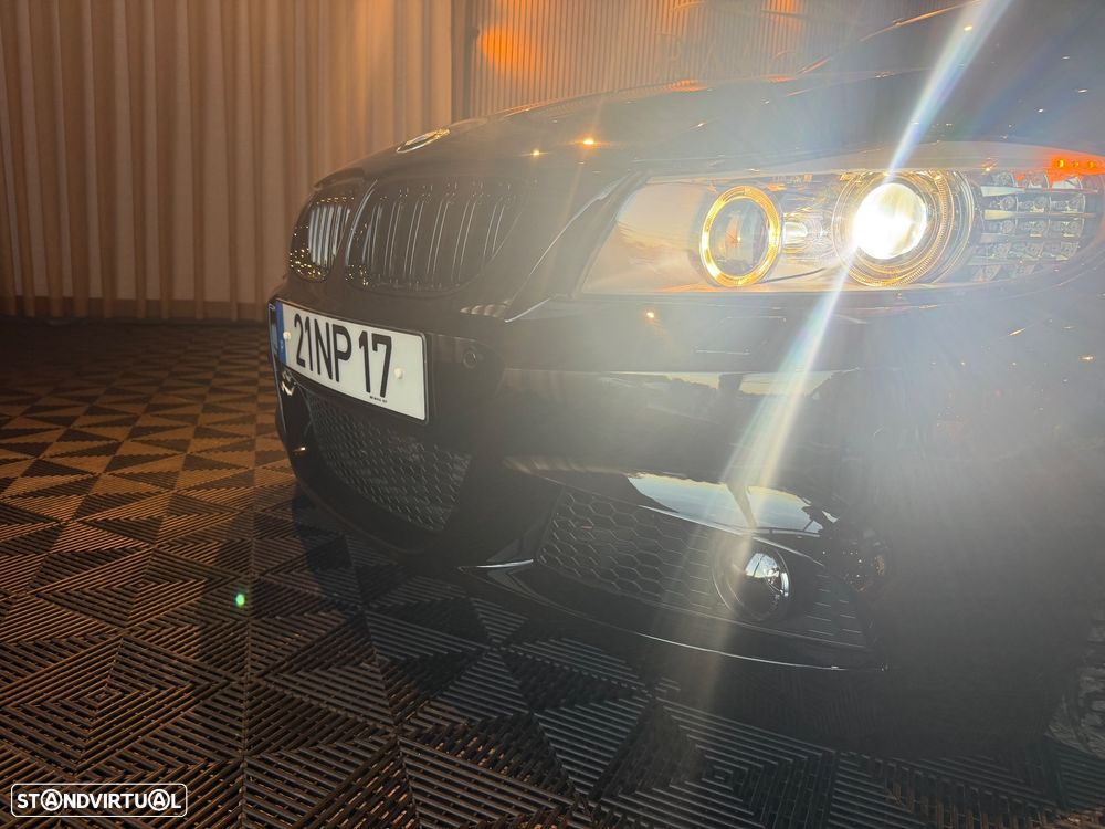 BMW 320 d Navigation Sport - 12