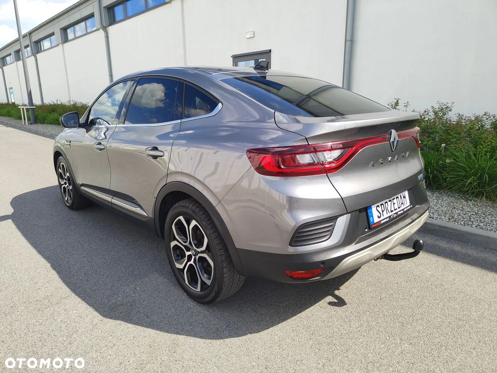 Renault Arkana 1.6 E-TECH Intens MMT - 6