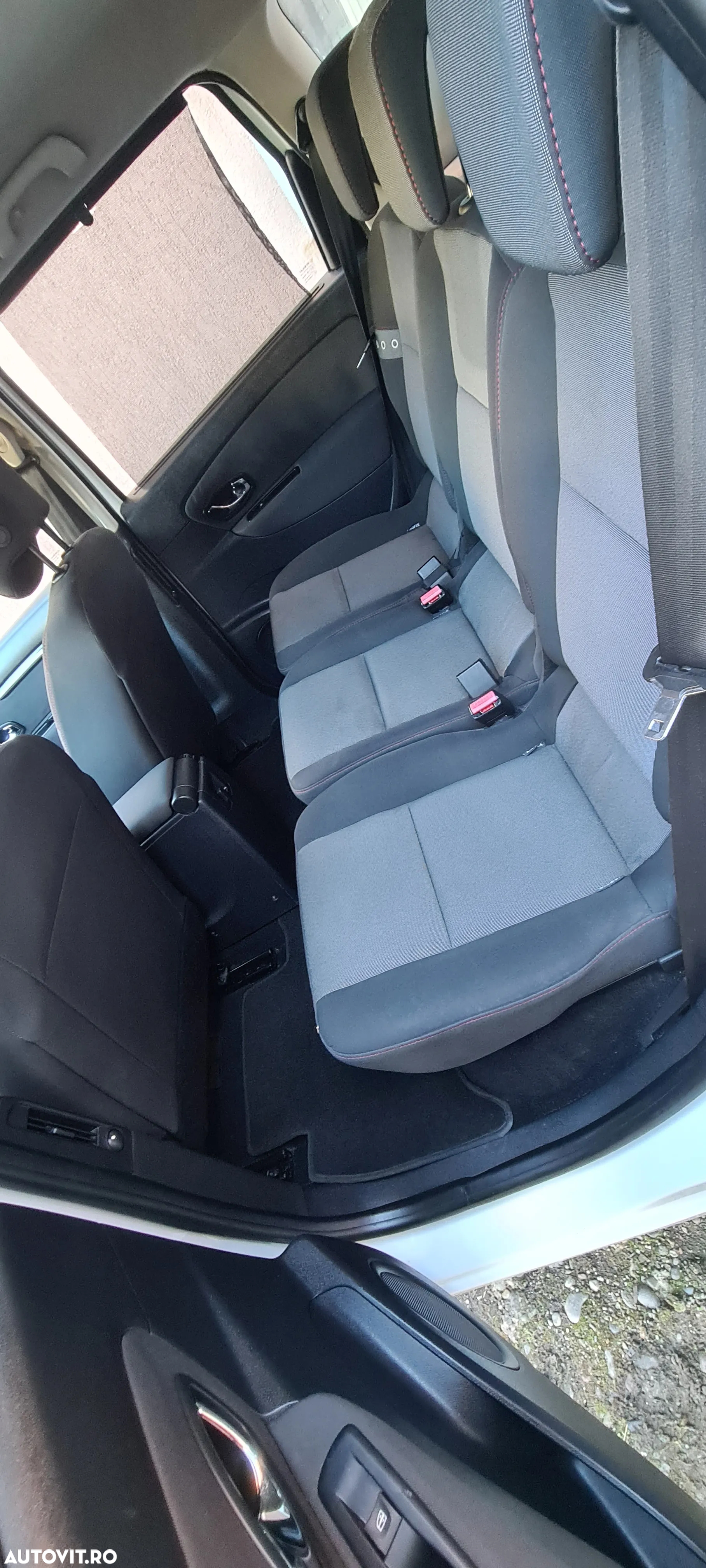 Renault Scenic - 13
