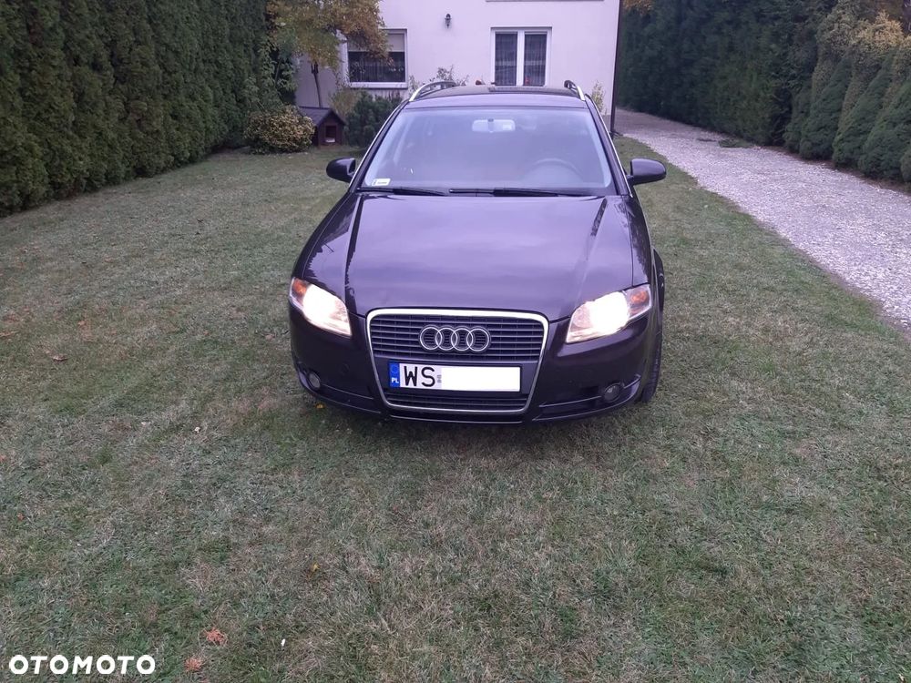 Audi A4 - 1