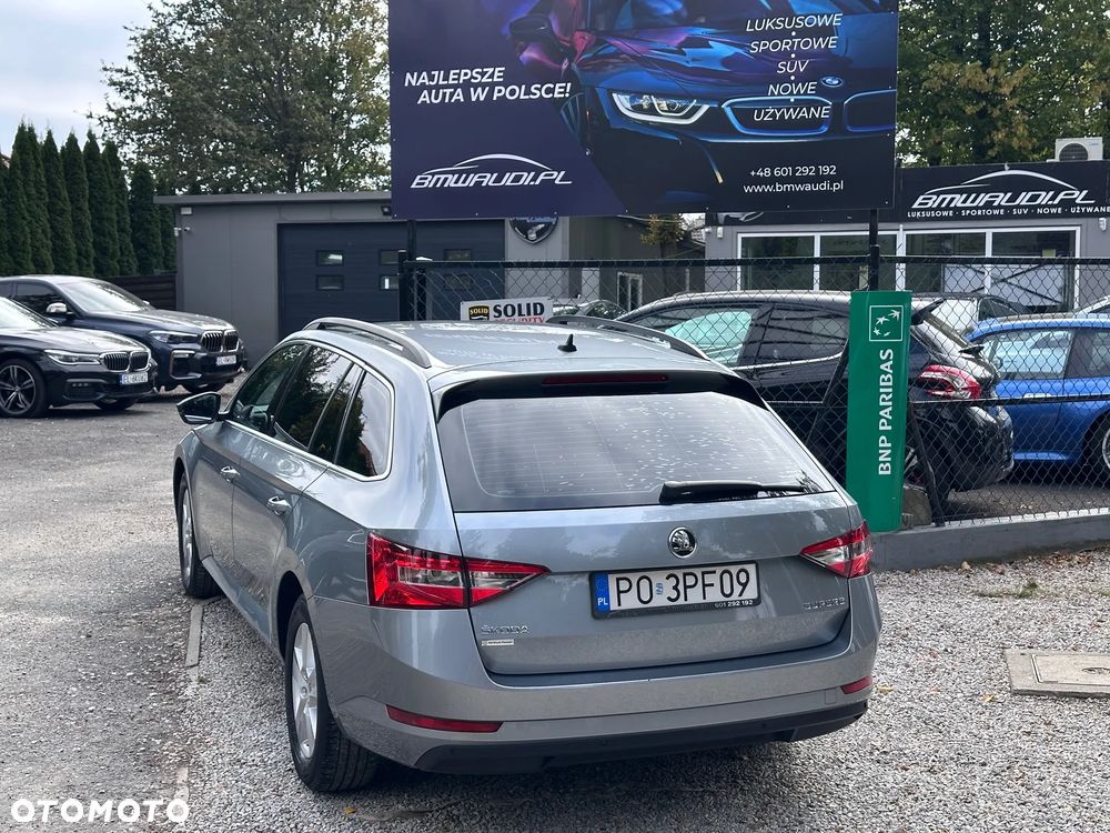 Skoda Superb 2.0 TDI Style - 7