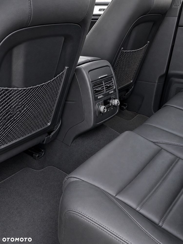 Volkswagen Touareg 3.0 V6 TDI BMT Business Line - 7