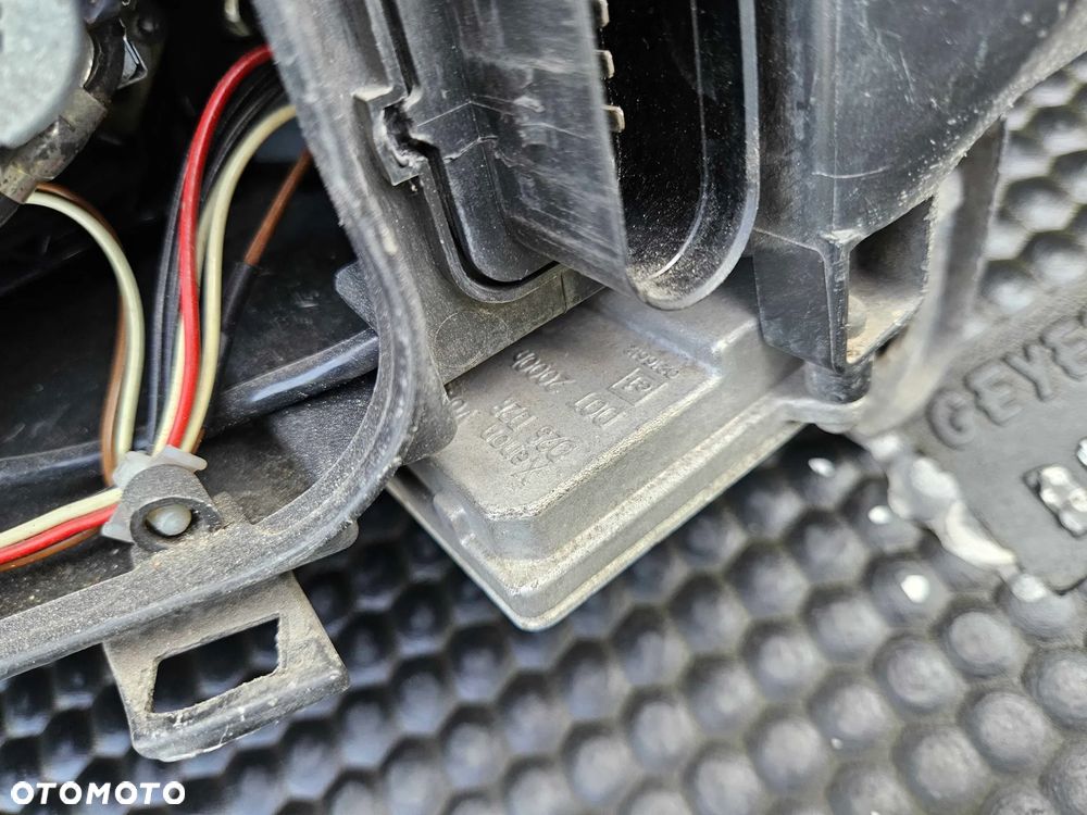 Reflektor Lampa Przetwornica Xenon Przód Przednia PRAWA Europa Audi A6 C6 - 24