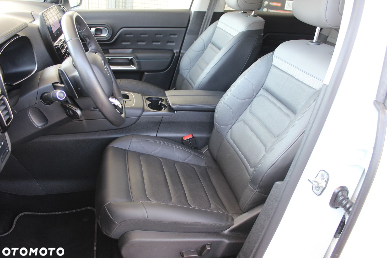 Citroën C5 Aircross 1.2 PureTech Shine Pack EAT8 - 18