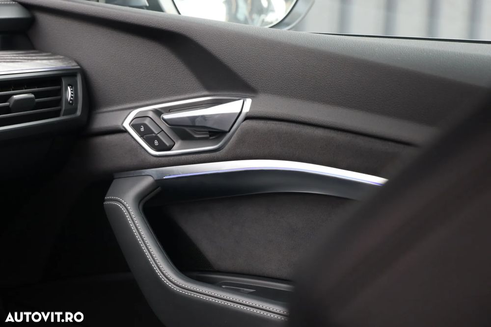 Audi e-tron Sportback S quattro - 24