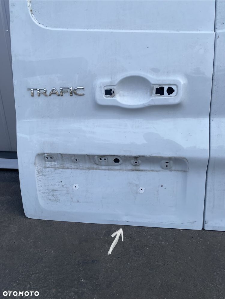 RENAULT Trafic 3 III lift  4 IV OPEL Vivaro B Fiat talento  DRZWI LEWE PRAWE tylne tylnie LEWY PRAWy TYŁ skrzydłowe skrzydło skrzydełka PEŁNE BLASZAK FURGON komplet drzwi tylnych - 5