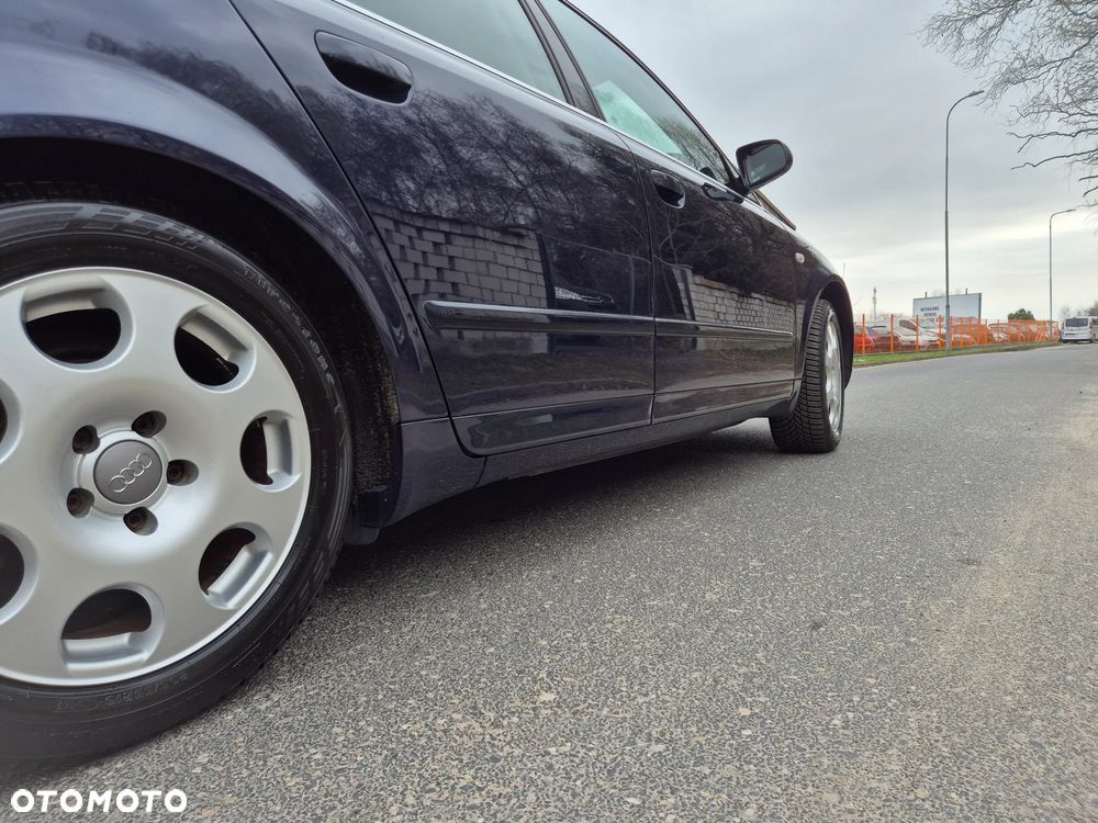 Audi A4 Limousine 1.8 T - 18