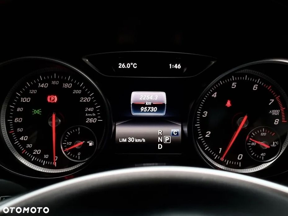 Mercedes-Benz CLA - 15