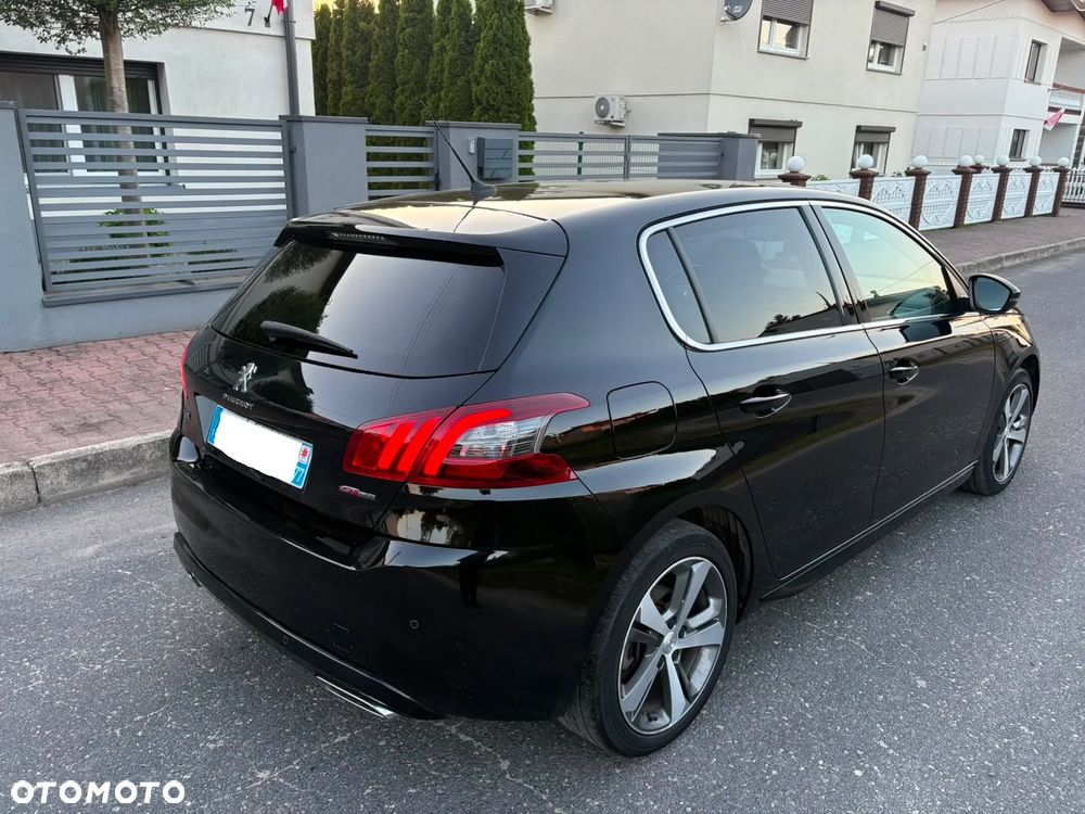 Peugeot 308 PureTech 130 GPF EAT8 Stop & Start GT Pack - 32