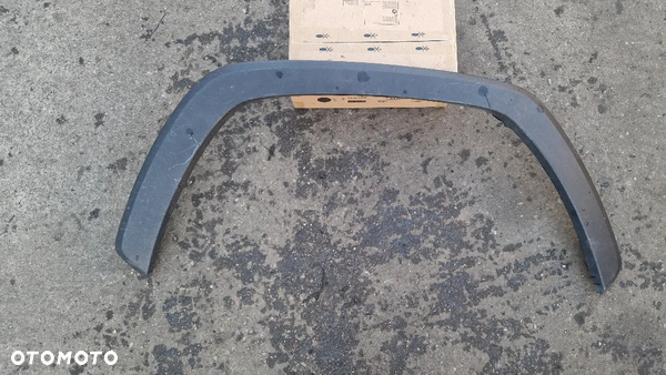 TOYOTA RAV 4 LISTWA NAKŁADKA BŁOTNIKA PRAWY PRZÓD 75601-42160-00