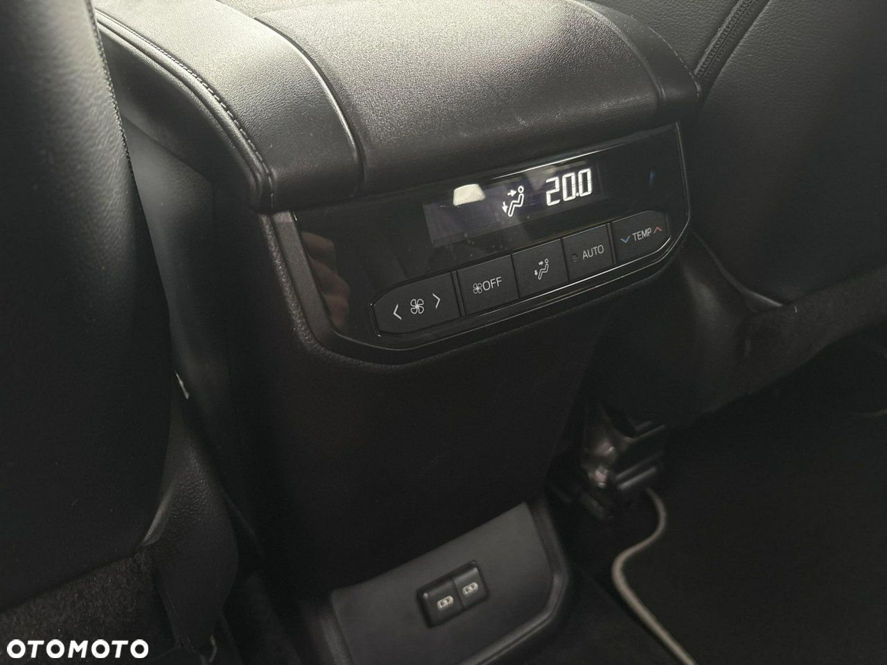 Toyota Highlander - 34
