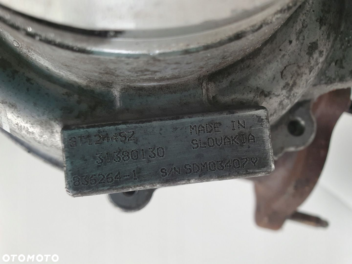 Volvo V40 II 2.0 D D2 TURBOSPRĘŻARKA turbo 31380130 D4204T8 - 5