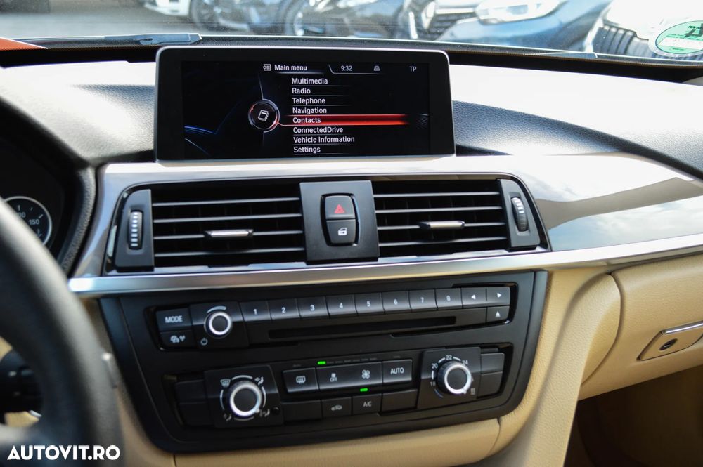 BMW Seria 3 320d Sport-Aut. Luxury Line - 23