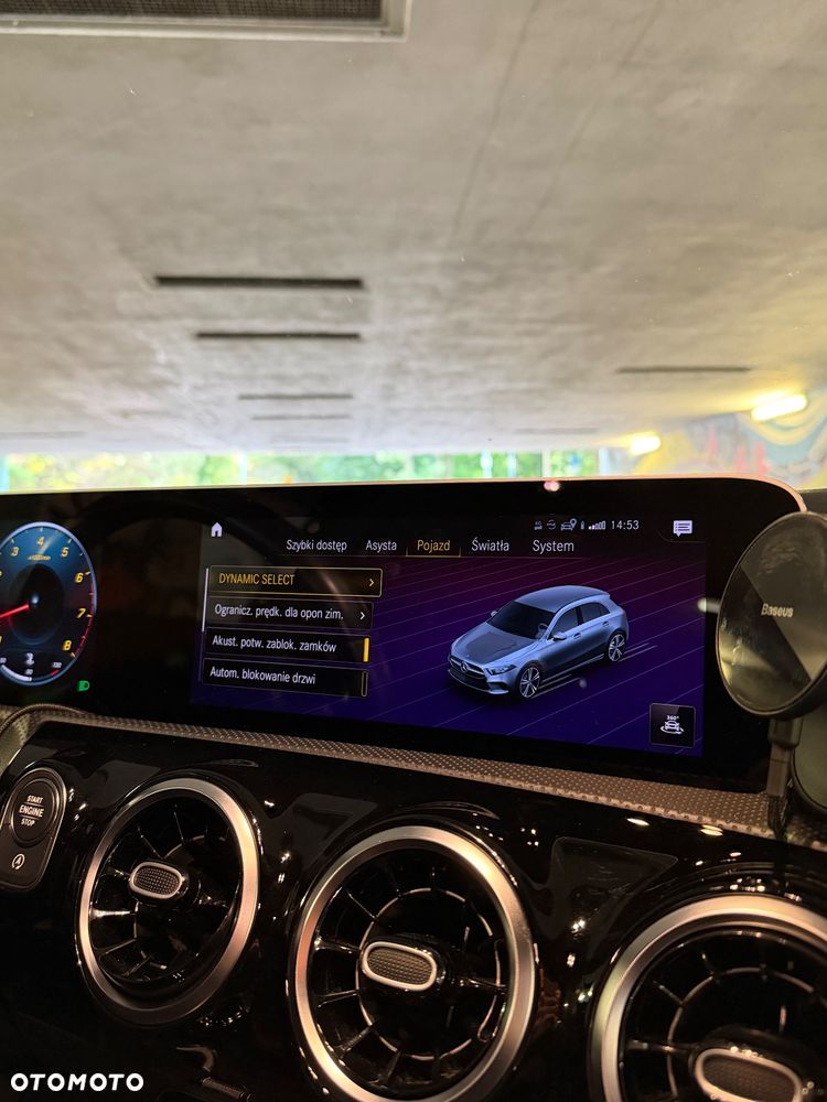 Mercedes-Benz Klasa A 220 4-Matic Progressive 7G-DCT - 36